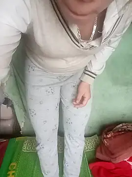 Phuong xxx online show from March 8, 2:04 am