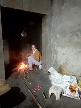 Phuong xxx online show from March 11, 12:05 am