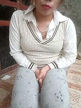 Phuong xxx online show from March 12, 1:12 am