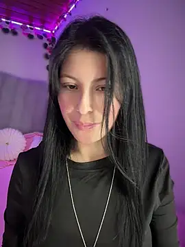 Mia salinass online show from May 2, 3:55 am