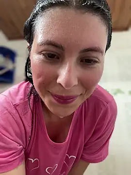 Snapshot of Mia_salinass chatting on July 27, 8:27 pm Mia salinass online show from July 27, 8:27 pm