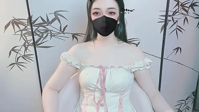 Sparkly Candy online show from January 7, 2:03 am