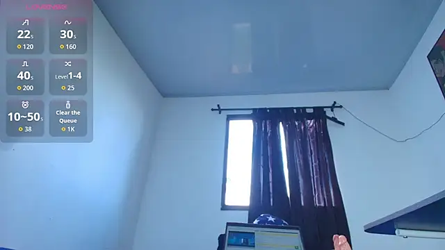 Snapshot of littlemodel chatting on September 10, 3:23 pm littlemodel online show from September 10, 3:23 pm