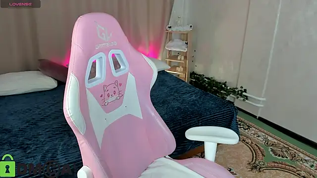 Snapshot of Sheila_Rich chatting on December 2, 9:36 am Sheila Rich online show from December 2, 9:36 am