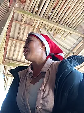 me-cute online show from November 26, 1:50 am