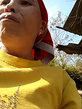 me-cute online show from December 3, 4:53 am