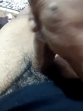 Snapshot of Shekoooooooo9oooo chatting on February 13, 10:44 am Shekoooooooo9oooo online show from February 13, 10:44 am