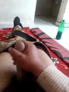 Snapshot of Shekoooooooo9oooo chatting on March 20, 10:31 am Shekoooooooo9oooo online show from March 20, 10:31 am