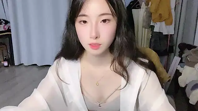 Snapshot of Freya7777 chatting on September 12, 3:45 pm Freya7777 online show from September 12, 3:45 pm