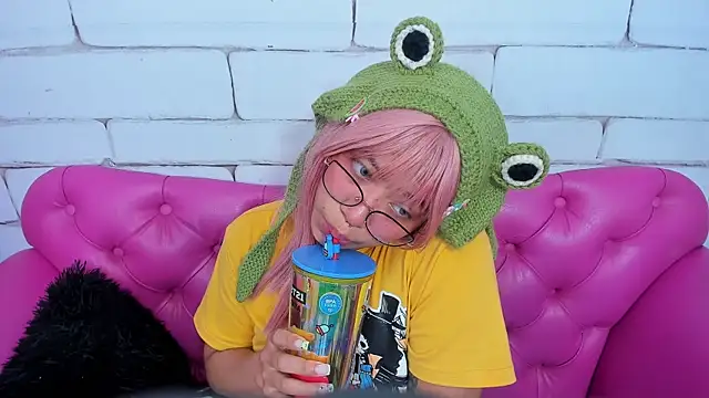 Snapshot of SafiroAgataaa chatting on September 17, 8:21 pm SafiroAgataaa online show from September 17, 8:21 pm