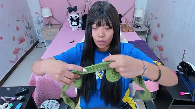 Snapshot of SafiroAgataaa chatting on October 14, 8:09 pm SafiroAgataaa online show from October 14, 8:09 pm