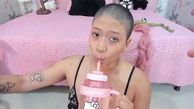 SafiroAgataaa online show from March 15, 2:28 am