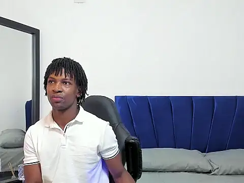 tau montes online show from September 29, 4:12 pm