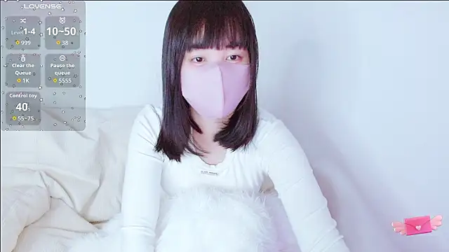 Snapshot of Zinzin_chan chatting on January 7, 8:11 pm Zinzin chan online show from January 7, 8:11 pm