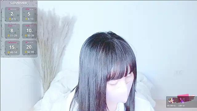 Snapshot of Zinzin_chan chatting on January 17, 5:27 pm Zinzin chan online show from January 17, 5:27 pm