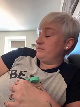 Rozendefotz online show from March 6, 1:29 pm