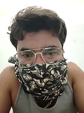 Snapshot of bigdick_lickingexpert08 chatting on October 4, 5:00 pm bigdick lickingexpert08 online show from October 4, 5:00 pm