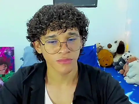 Tom Blues online show from March 10, 11:54 pm