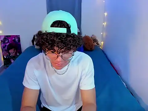 Tom Blues online show from March 18, 11:41 pm