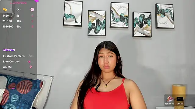 Snapshot of KimTayloor1 chatting on October 2, 7:43 pm KimTayloor1 online show from October 2, 7:43 pm