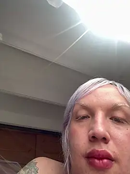 Sun Sooll  online show from March 8, 6:55 pm