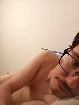 Snapshot of oscartres chatting on September 10, 9:04 pm oscartres online show from September 10, 9:04 pm