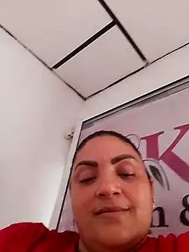 tiffany Johnson1 online show from October 28, 7:05 pm