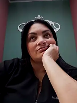 tiffany Johnson1 online show from November 13, 7:24 pm