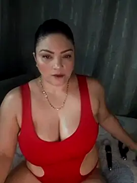 Snapshot of tiffany_Johnson1 chatting on June 5, 12:39 am tiffany Johnson1 online show from June 5, 12:39 am