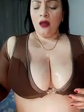 Snapshot of tiffany_Johnson1 chatting on June 22, 11:35 pm tiffany Johnson1 online show from June 22, 11:35 pm