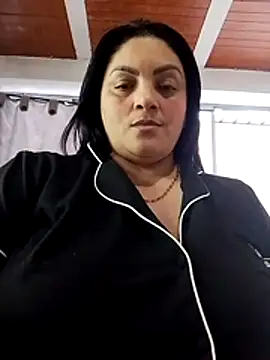 Snapshot of tiffany_Johnson1 chatting on July 31, 10:20 pm tiffany Johnson1 online show from July 31, 10:20 pm