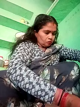 Manavi x online show from November 23, 8:47 am