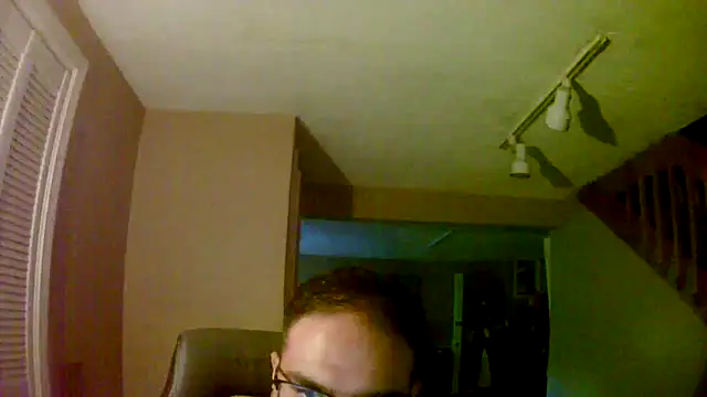 Snapshot of Thebatman1994 chatting on September 8, 9:25 pm Thebatman1994 online show from September 8, 9:25 pm