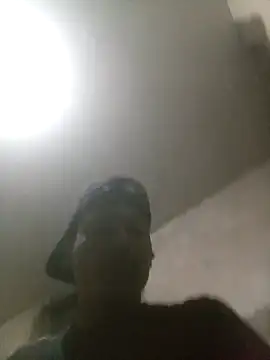 Snapshot of Bebicho14 chatting on November 9, 9:51 am Bebicho14 online show from November 9, 9:51 am