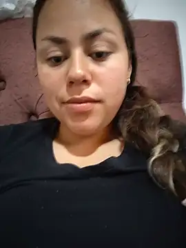 Snapshot of camila-titis chatting on July 12, 12:01 am camila-titis online show from July 12, 12:01 am