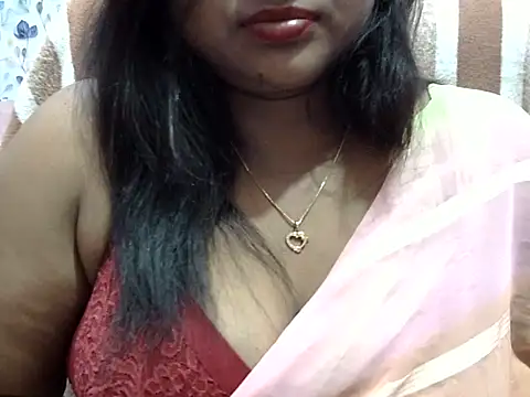 Snapshot of Rooshami_hot01 chatting on October 18, 6:08 pm Rooshami hot01 online show from October 18, 6:08 pm