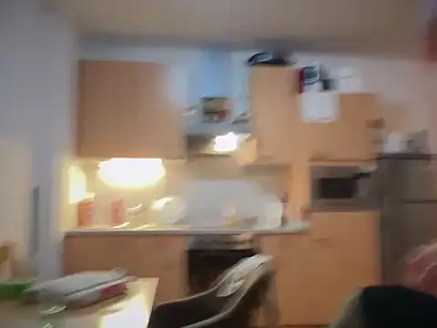 Snapshot of erik6980 chatting on September 28, 6:02 pm erik6980 online show from September 28, 6:02 pm