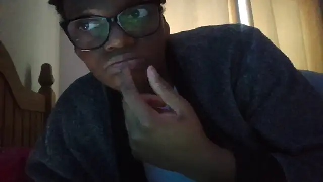 Snapshot of SexyGemBeautyX chatting on December 19, 3:30 pm SexyGemBeautyX online show from December 19, 3:30 pm