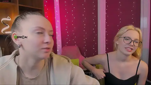 mila glow1 online show from November 10, 5:50 am