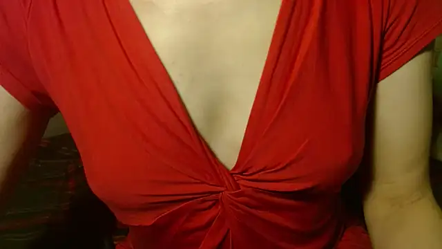 Snapshot of LorraineOSun chatting on May 5, 7:11 pm LorraineOSun online show from May 5, 7:11 pm