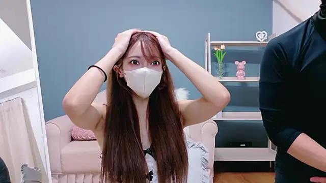 RIRI-style online show from November 8, 6:57 am