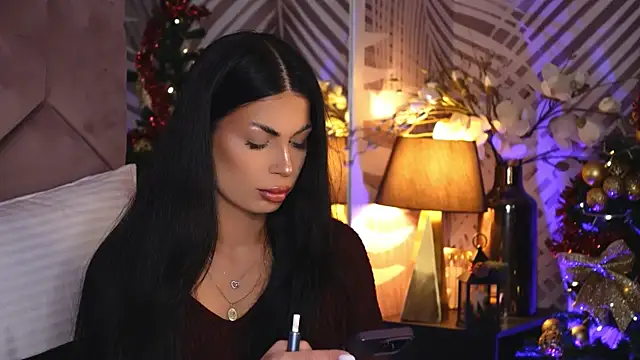 EvaRhea online show from December 23, 3:48 am