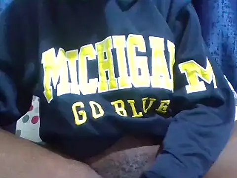 chocolatebarbiee online show from February 6, 2:53 pm