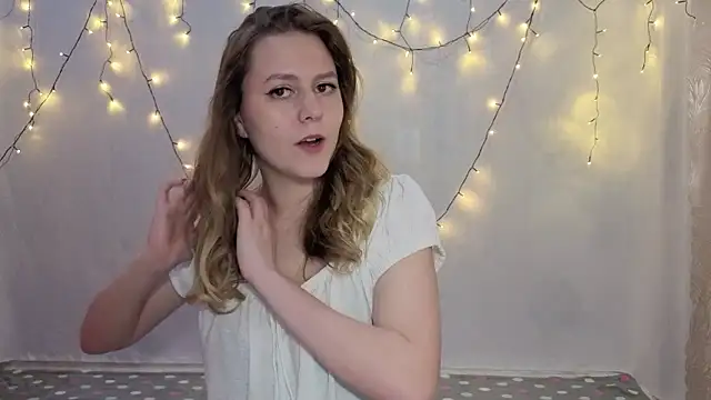 Snapshot of ShyMistery chatting on December 20, 5:31 pm ShyMistery online show from December 20, 5:31 pm