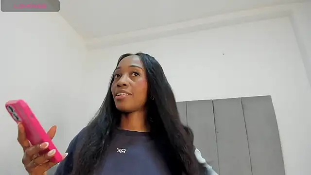 Snapshot of Ebony_danik chatting on July 9, 12:58 am Ebony danik online show from July 9, 12:58 am