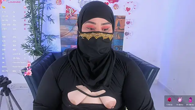 Snapshot of samanee_konn chatting on May 19, 6:58 pm samanee konn online show from May 19, 6:58 pm