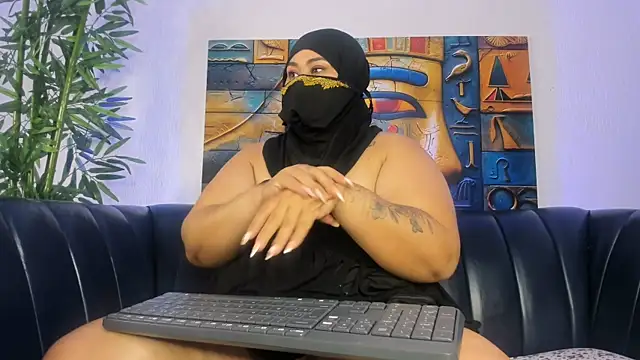 Snapshot of samanee_konn chatting on June 26, 10:19 am samanee konn online show from June 26, 10:19 am