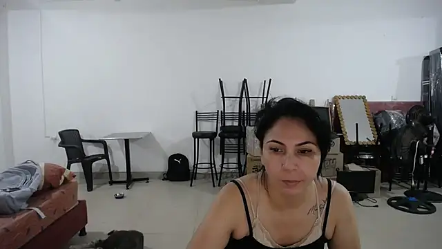 yohacriss online show from November 1, 4:58 am