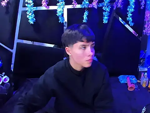 Bruno Cruzz online show from October 28, 2:15 am