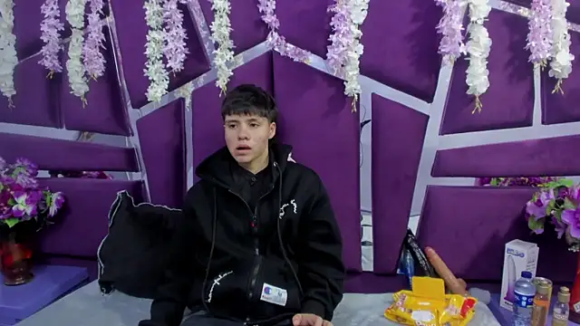 Bruno Cruzz online show from February 14, 2:30 am